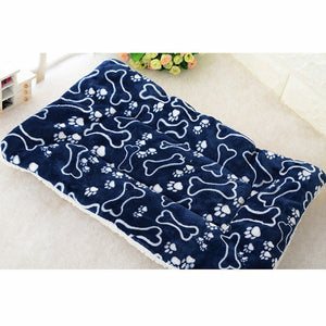 2019 Newest Hot Large Soft Warm Dog Cat Pet Mat Bed Pad Self Heating Rug Thermal Washable Pillow Pet Supplies - Petgo Wholesale